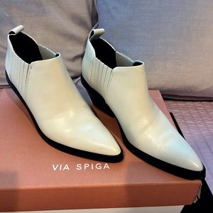 Ankle Boots/Booties